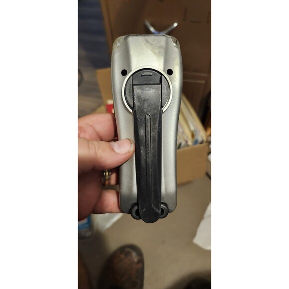 2 Wind-Up Hand Crank LED Flashlights – Silver/Black Emergency Camping Torches - Picture 10 of 10